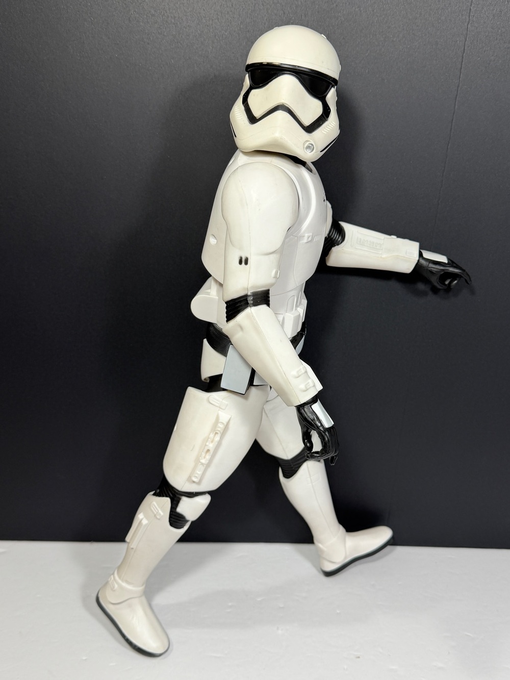Star Wars Stormtrooper Jakks Pacific 18-Inch Action Figure 2015 Disney Lucasfilm